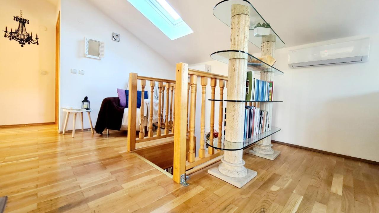 Villa Sunshine Pula Buitenkant foto